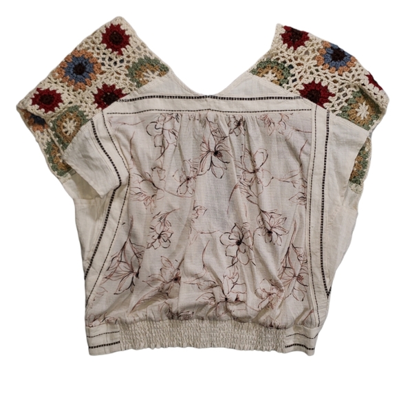 Gimmicks Crochet Kint Surplice Top Size S - Picture 7 of 8